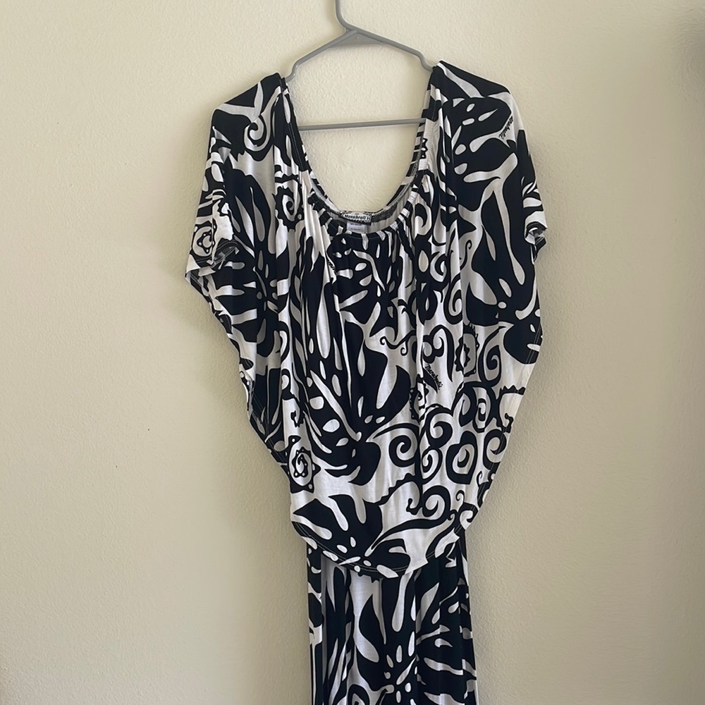 Manuhealii off the shoulder maxi dress